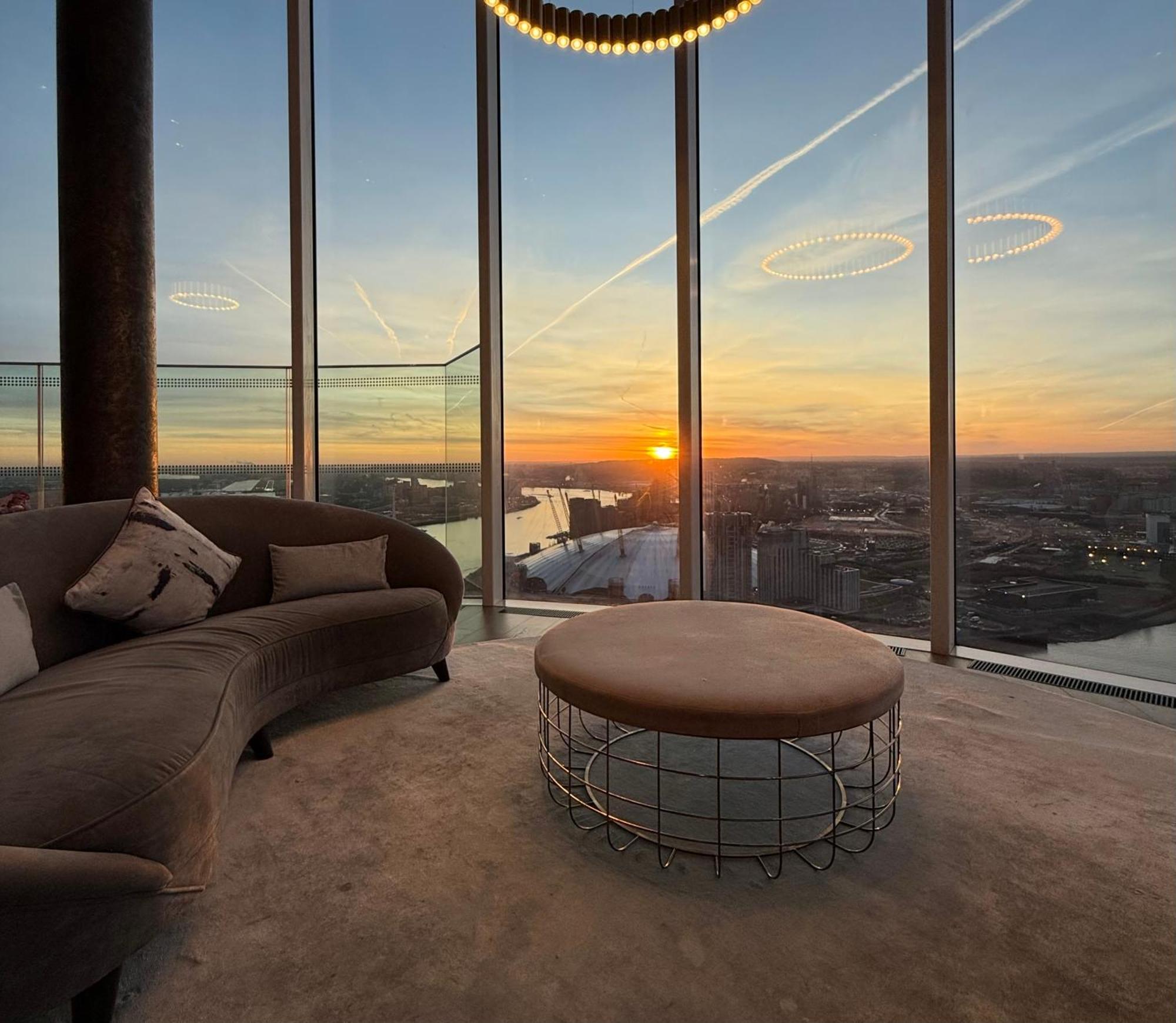 Luxury Modern 2 Bed Flat With Balcony And City View - Canary Wharf City Center Λονδίνο Εξωτερικό φωτογραφία